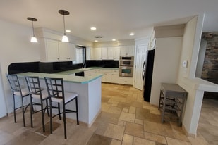 Building Photo - 2846 Seville Ln