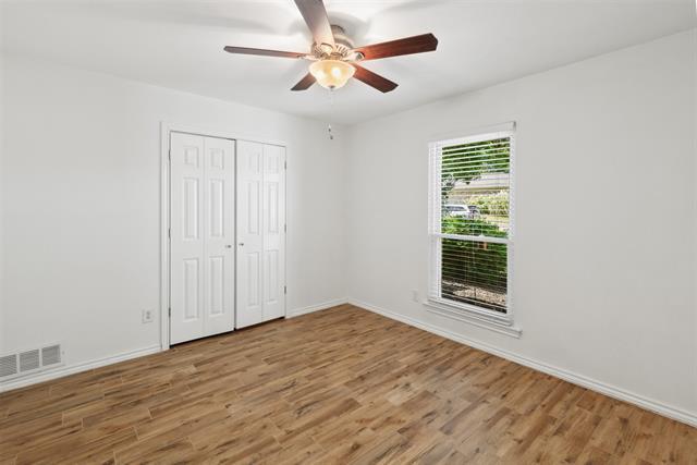 Building Photo - 3008 Kirby Dr