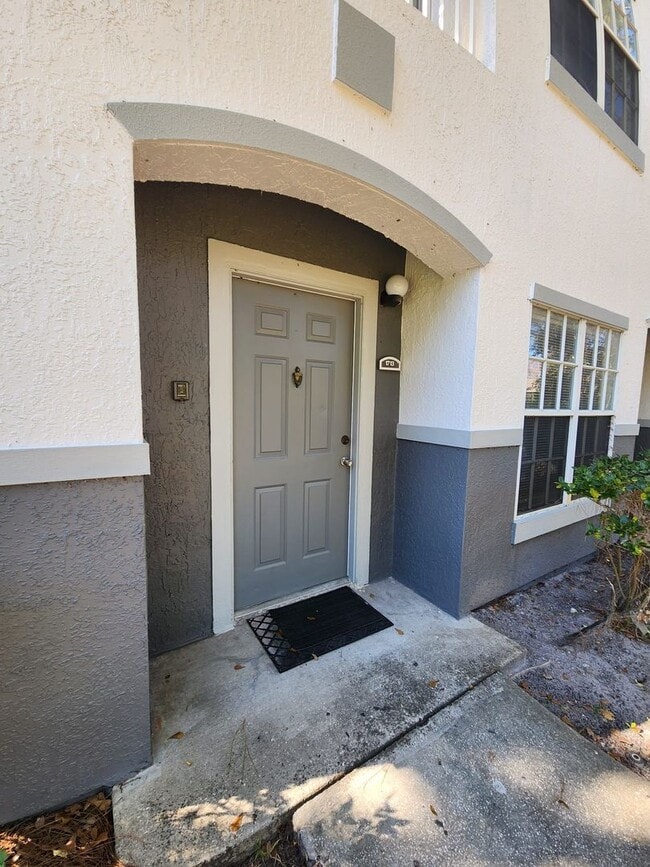 Building Photo - Coming Soon - Condo at Sunset Lake - 3 Beds, 2 Baths