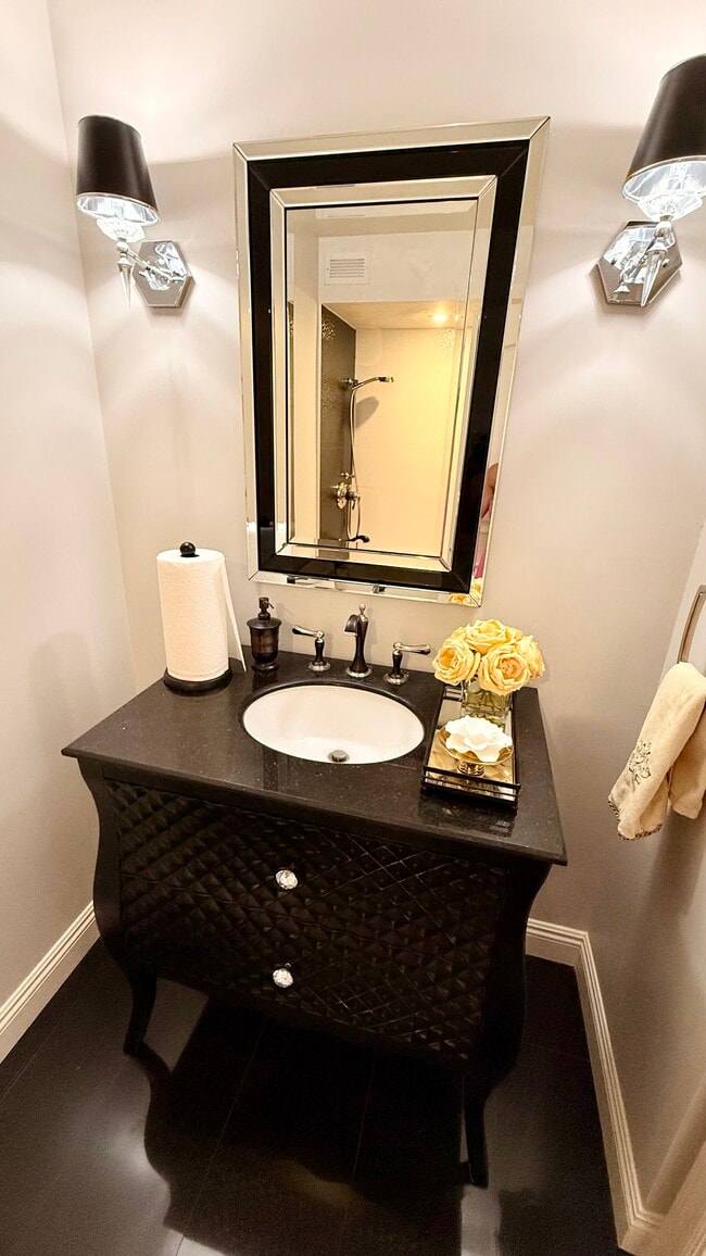 Building Photo - 222 Monterey Rd