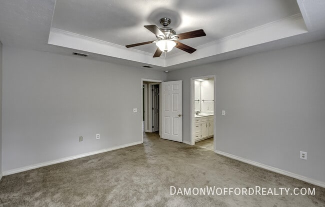 Building Photo - 502 Pelahatchie Shore Dr