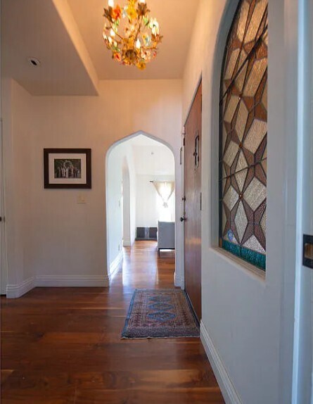 Building Photo - 738 N La Jolla Ave