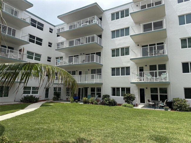 Building Photo - 1750 S Ocean Blvd