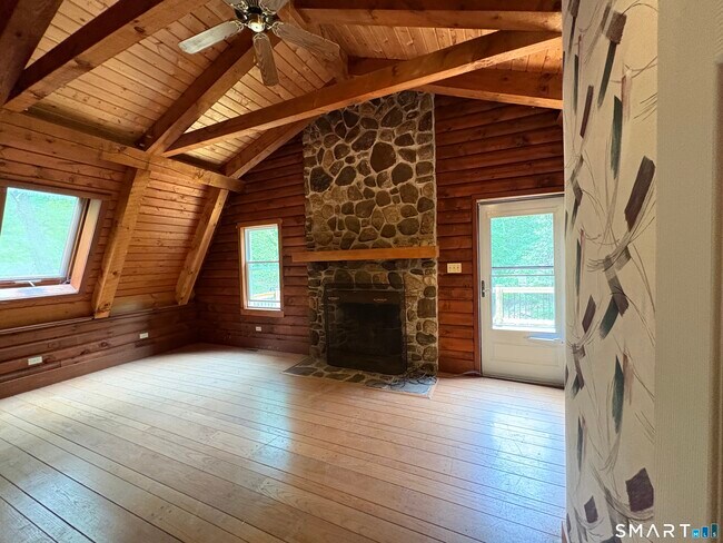 Building Photo - 149 Salem Rd