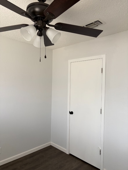 Building Photo - 3602 Bremen Ave