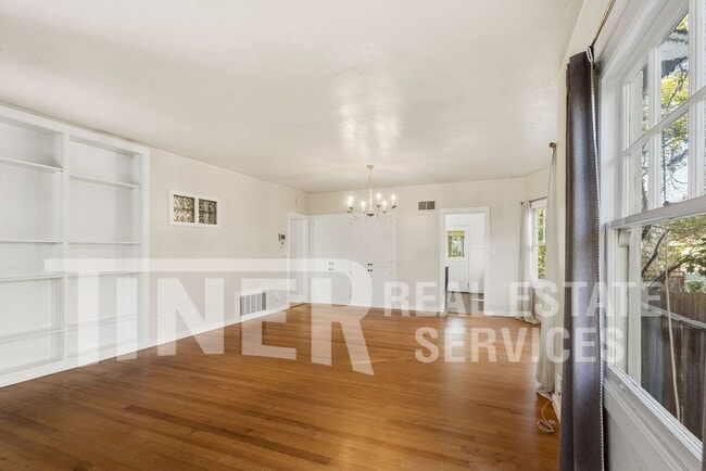 Building Photo - 2916 22nd St