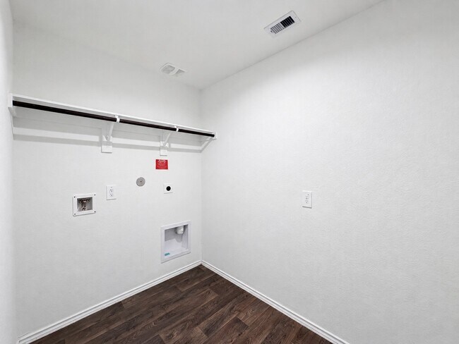 Building Photo - 21518 Corsica Cv Ct