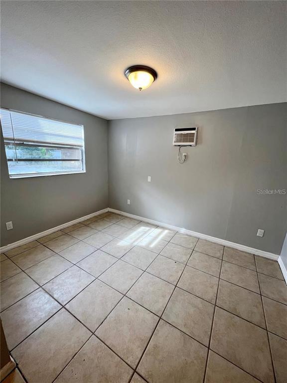 Building Photo - 908 Beverly Ave NW