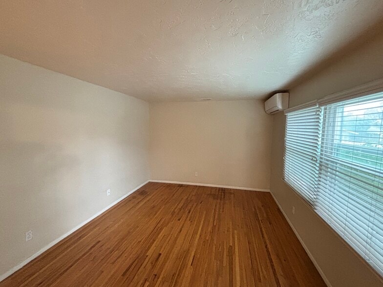 Building Photo - 2632 A St