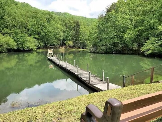 Building Photo - 328 Possum Trot Trail