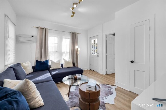 Building Photo - 500 Plank Rd