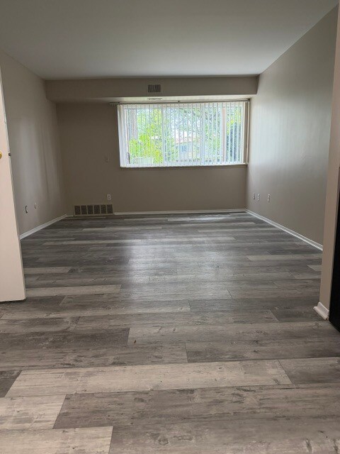 Building Photo - 38272 Fairway Ct