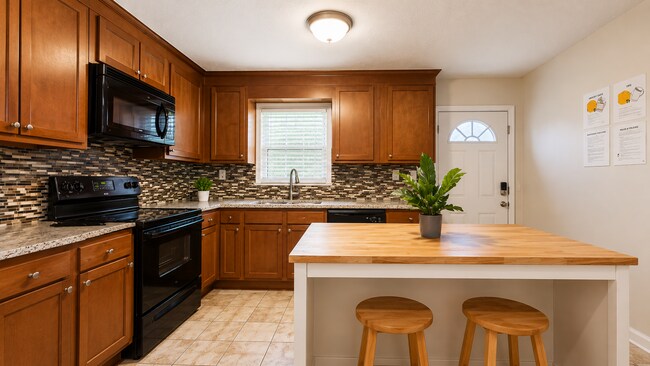 Building Photo - 4022 Brookcrest Cir