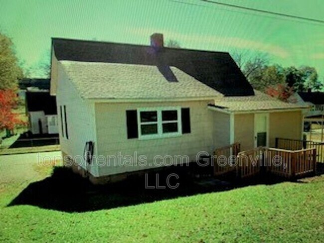 Building Photo - 9 E Street