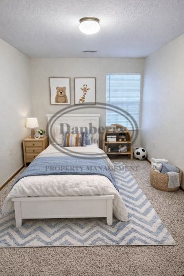 Building Photo - 1728 W Market St