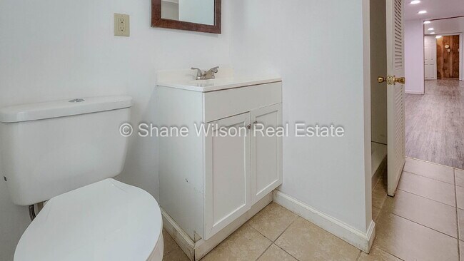Building Photo - "Charming 4-Bed Chattanooga Home with Hard...