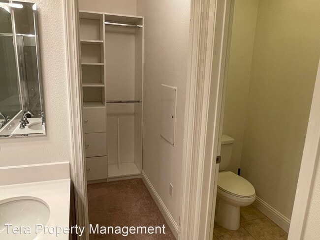 Building Photo - 3 br, 3 bath House - 1506 McCandless Dr
