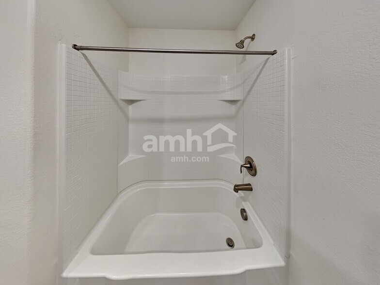 Building Photo - 6139 Sierra Blue Ct