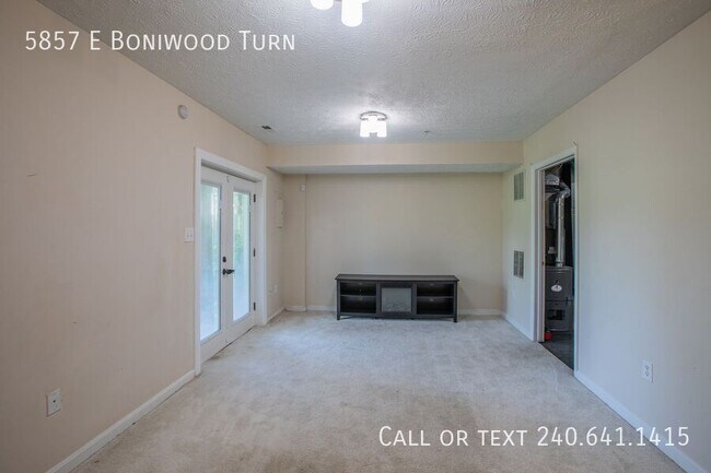 Building Photo - 5857 E Boniwood Turn