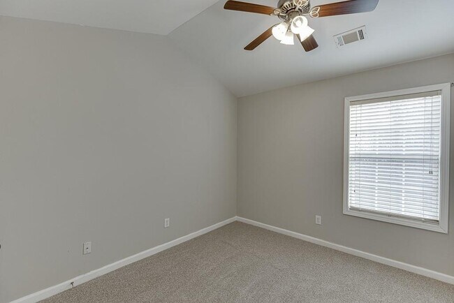 Building Photo - 6353 Mossy Oak Landing