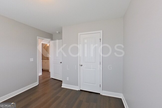 Building Photo - 110 Western Red Cedar Dr