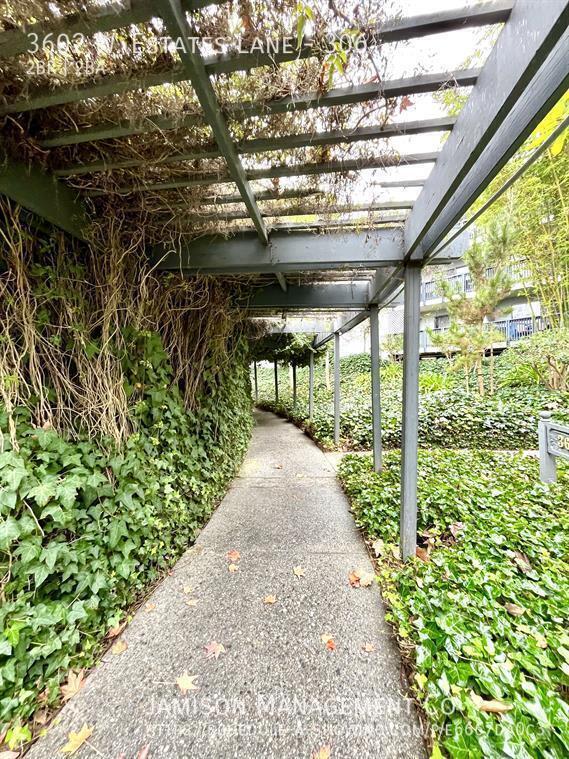 Building Photo - 3602 W Estates Ln