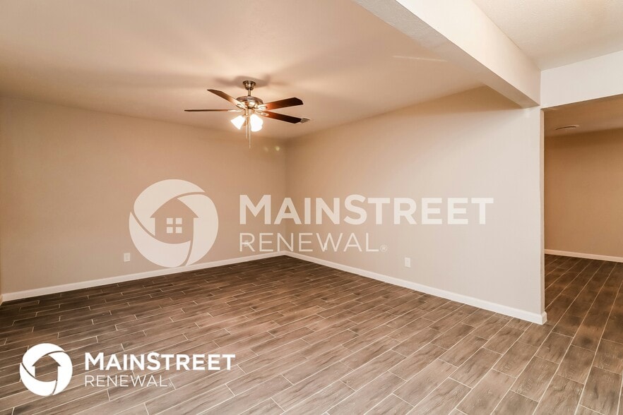 Building Photo - 953 Charleston Dr