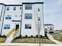 Building Photo - 428 Sustainable Wy