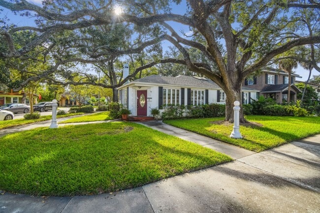 Building Photo - Beautiful Home on Davis Island