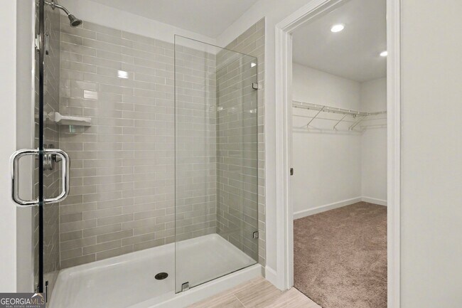 Building Photo - 545 Cresentry Brook