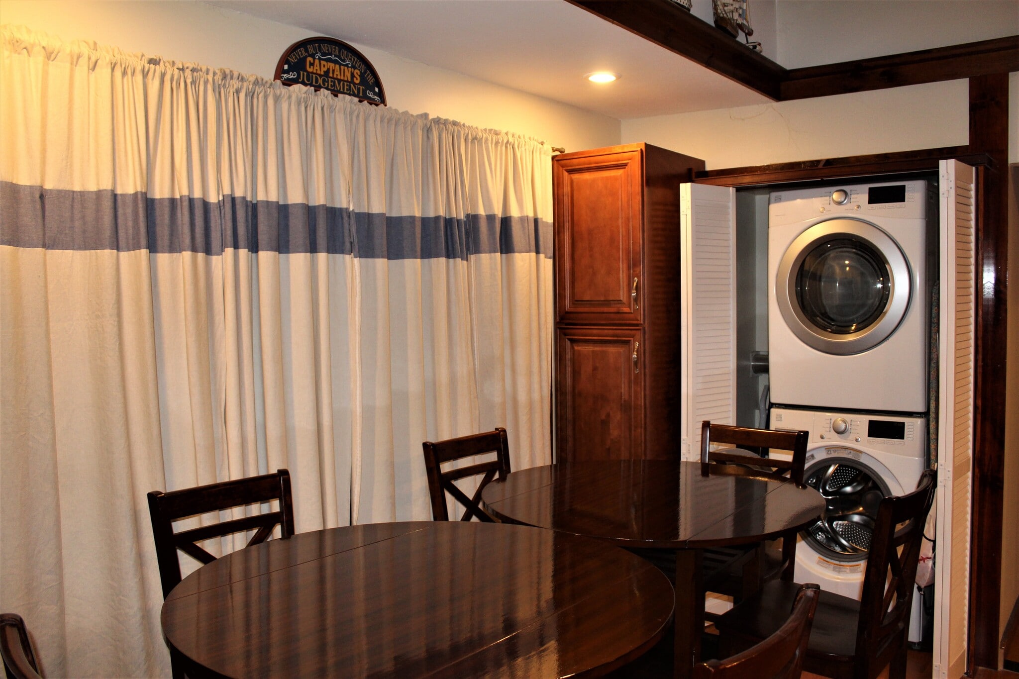 In unit laundry - 237 Lake Shore Dr S