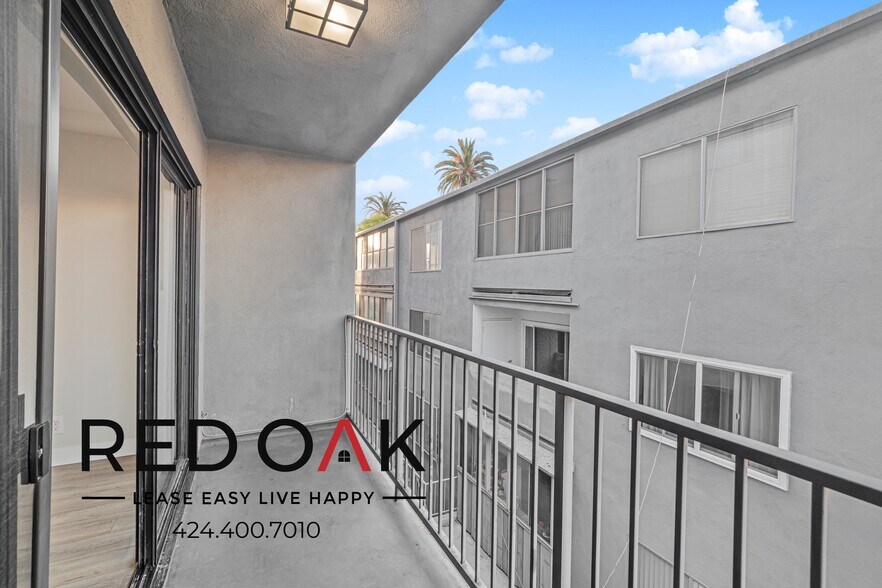 Building Photo - 121 N Hamilton Dr