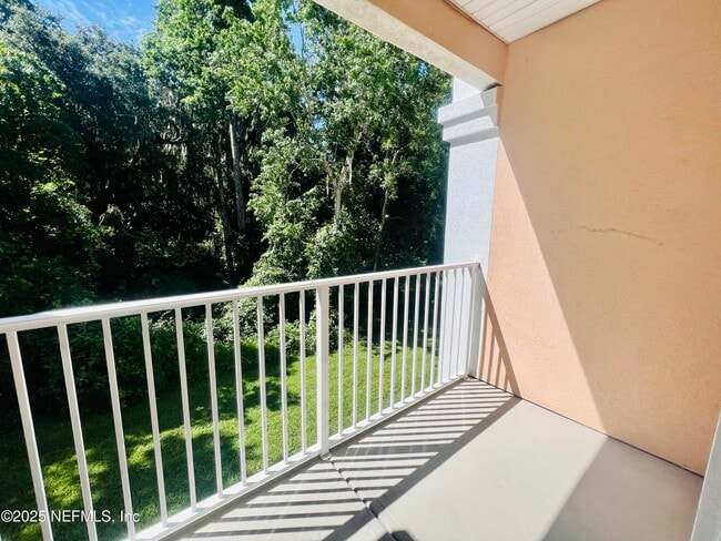 Building Photo - 4990 Key Lime Dr