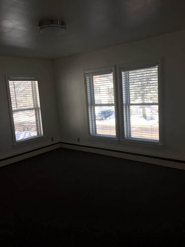 Building Photo - 100 VT-14