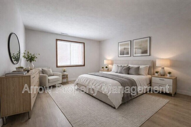 Building Photo - 3331 Holdrege St