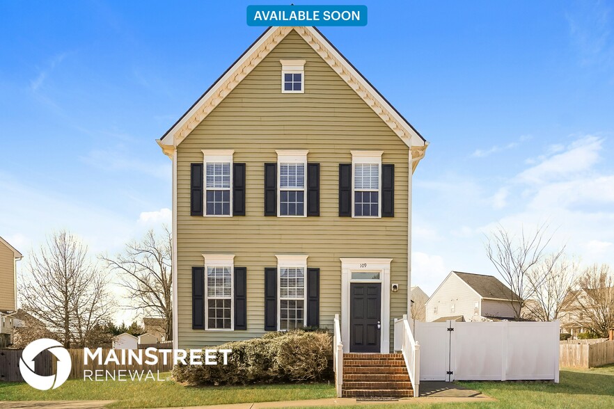 Primary Photo - 109 Haywood Ln