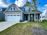 Building Photo - 612 Columbus Cir