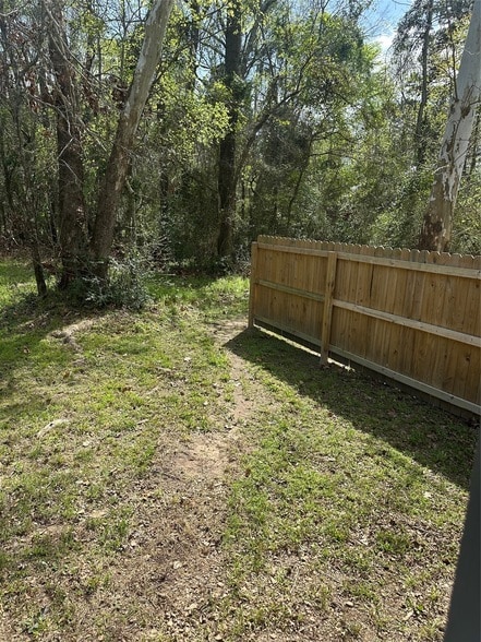 Building Photo - 2265 McCaleb Rd