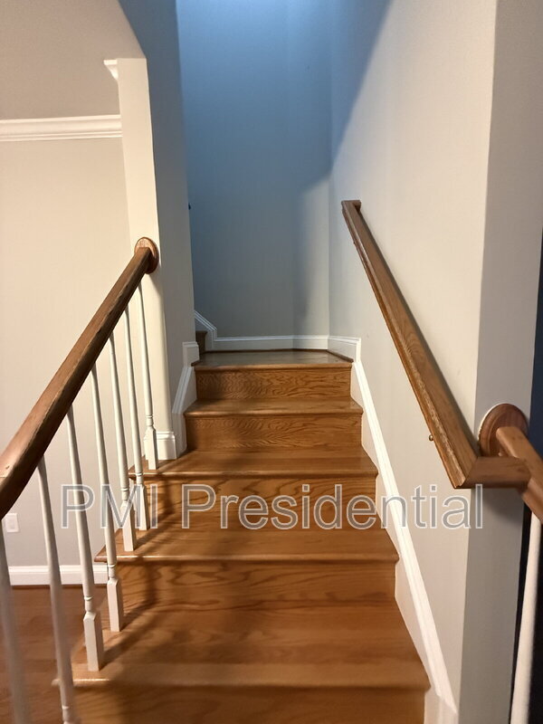 Building Photo - 14030 Wiley Cir