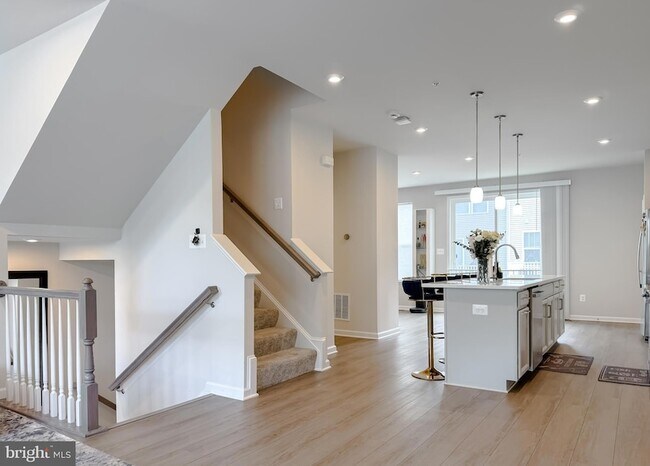 Building Photo - 23332 Sugar Pine Ln