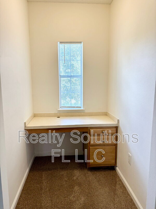 Building Photo - 12216 Wild Iris Way