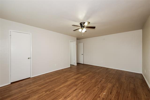 Building Photo - 2941 Rolling Hills Dr