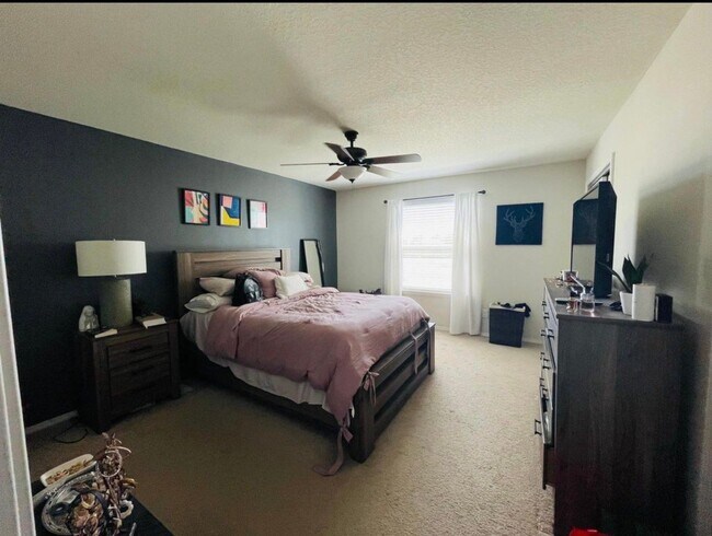Building Photo - 8837 Turnstone Haven Pl