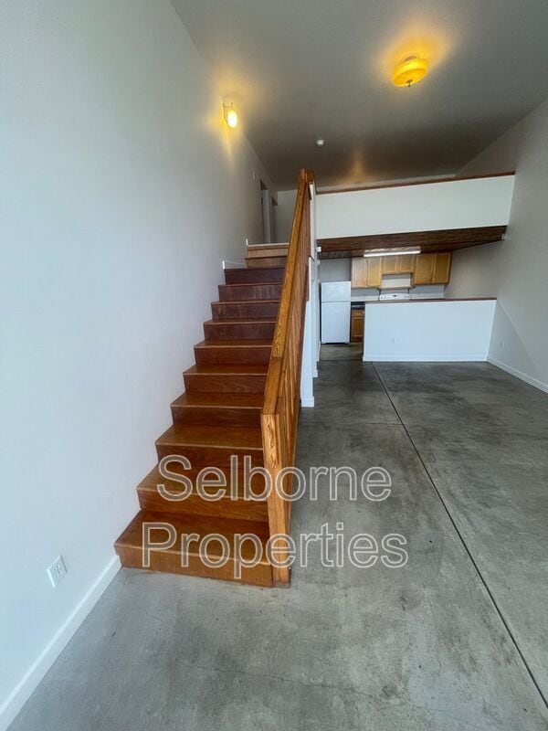 Building Photo - 5504 San Pablo Ave