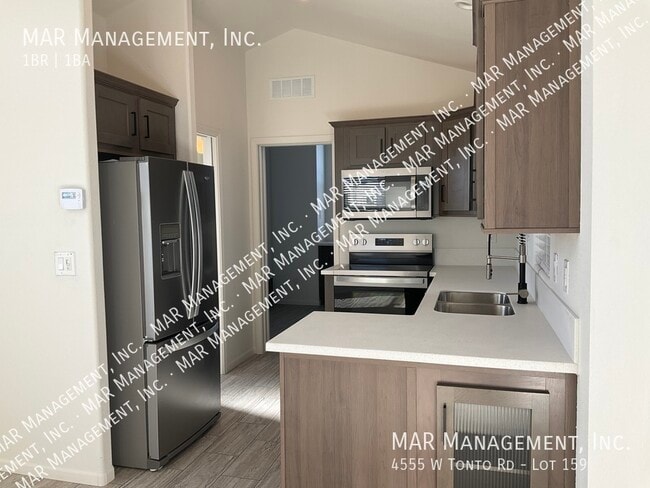 Building Photo - 4555 W Tonto Rd