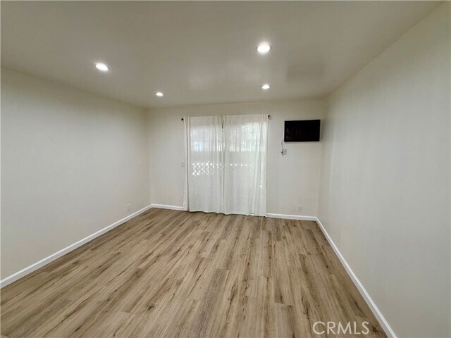 Building Photo - 5850 Benner St