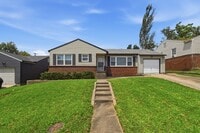 Building Photo - Charming 3 Bedroom 1 Bath near Route 66!