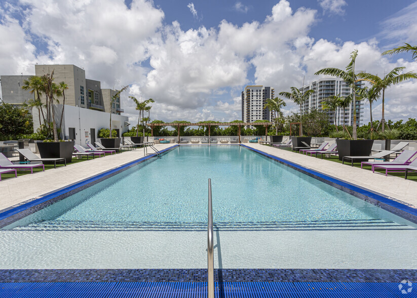 Pool Area - The Rise at Flagler Village