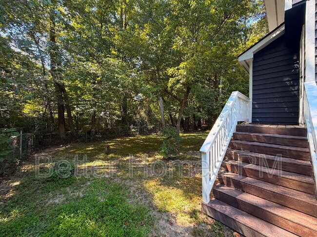 Building Photo - 104 Stowe Pl