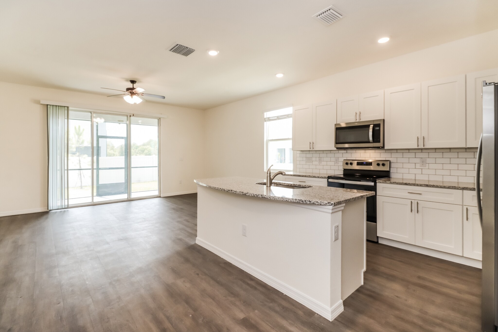 Building Photo - 11803 Mountain Retreat Ln